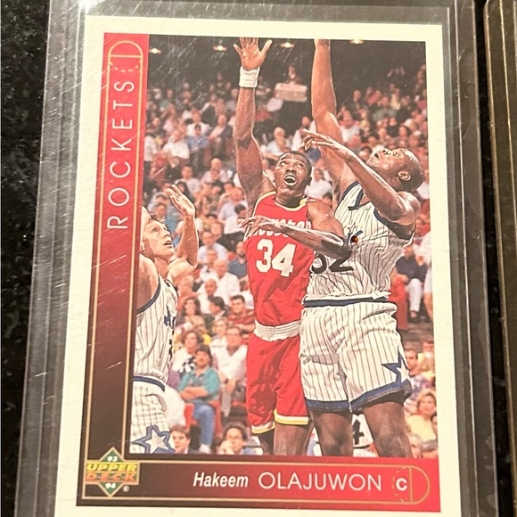 Hakeem Olajuwon NBA Basketball Trading Cards (5) - Picture 2 of 11
